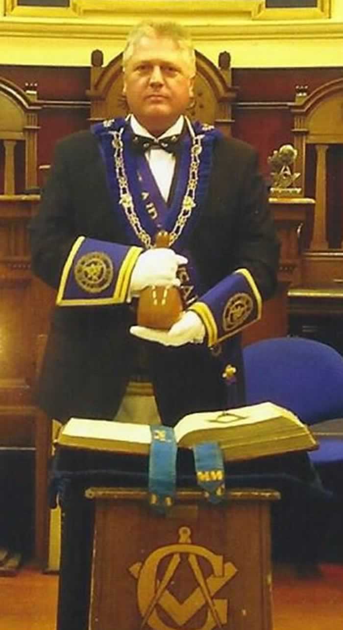 Donald Maguire